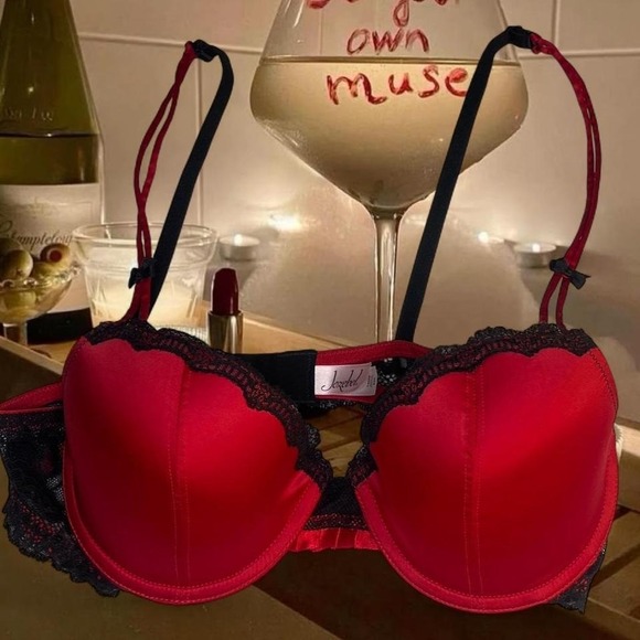 Jezebel Other - Luxury Jezebel Red Satin + black lace push up bra (34C) Valentines 💌